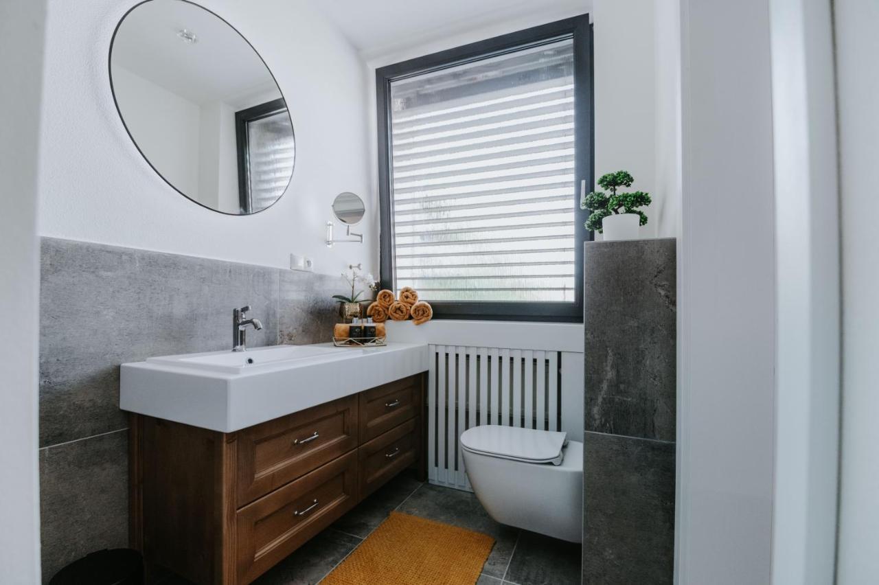 Apartmany Evia Clinic Levice Extérieur photo