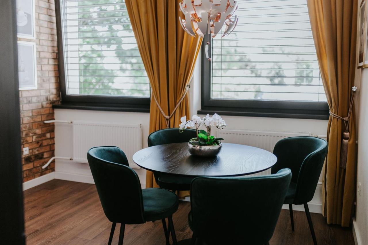 Apartmany Evia Clinic Levice Extérieur photo